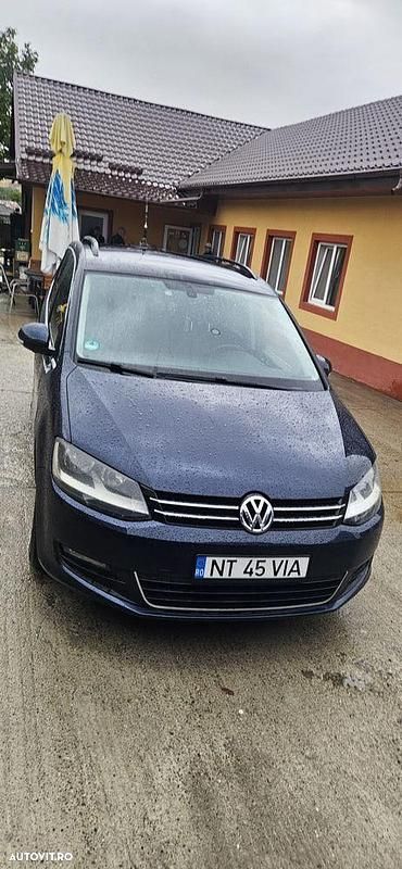 Culoarealbastru Utilizat 2011 VW Sharan Comfortline Monovolum | 7.999 EUR (Puțin scump) - Imagine 1/4