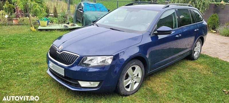 Culoarealbastru Utilizat 2016 Skoda Octavia Ambition Break | 9.500 EUR (Preț OK) - Imagine 1/4