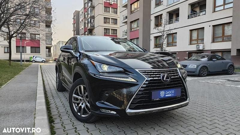 Culoarenegru Second-hand 2020 Lexus NX300h E-FOUR SUV | 31.900 EUR (Puțin scump) - Imagine 1/4