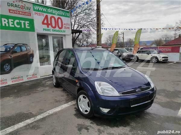 Second-hand Ford Fiesta 80 CP (58 kW) 2003 Albastru Hatchback