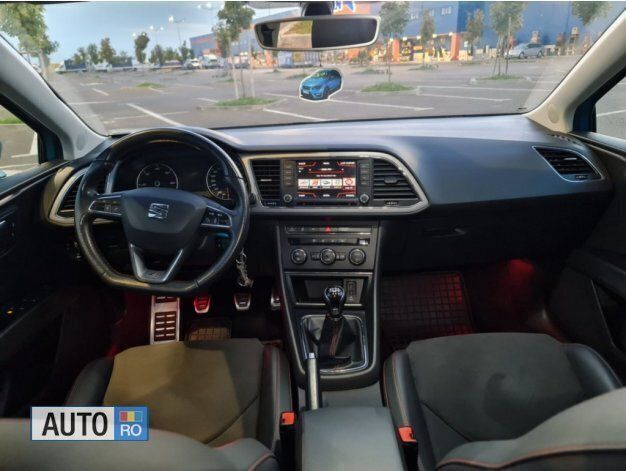 Second-hand Seat Leon 150 CP (110 kW) 2016 Albastru marin Break