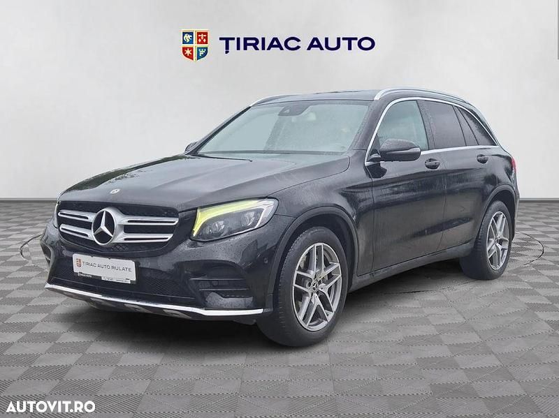 Culoarenegru Utilizat 2017 Mercedes GLC220 SUV | 25.900 EUR (Preț OK) - Imagine 1/4