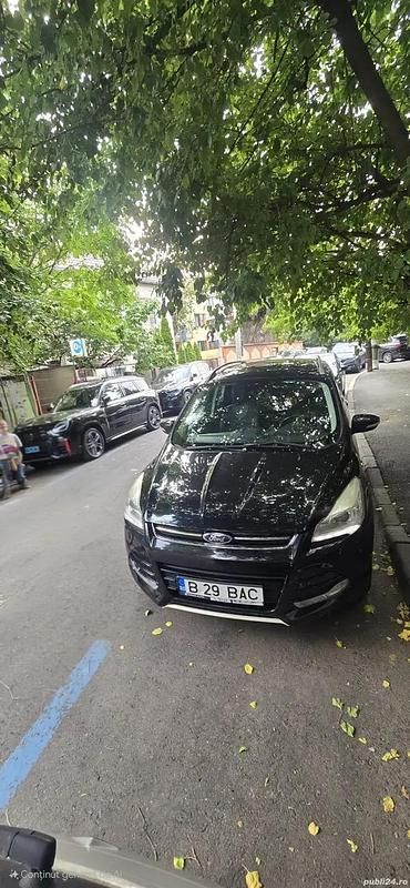 Negru Utilizat 2014 Ford Kuga SUV | 8.500 EUR (Preț bun) - Imagine 1/4