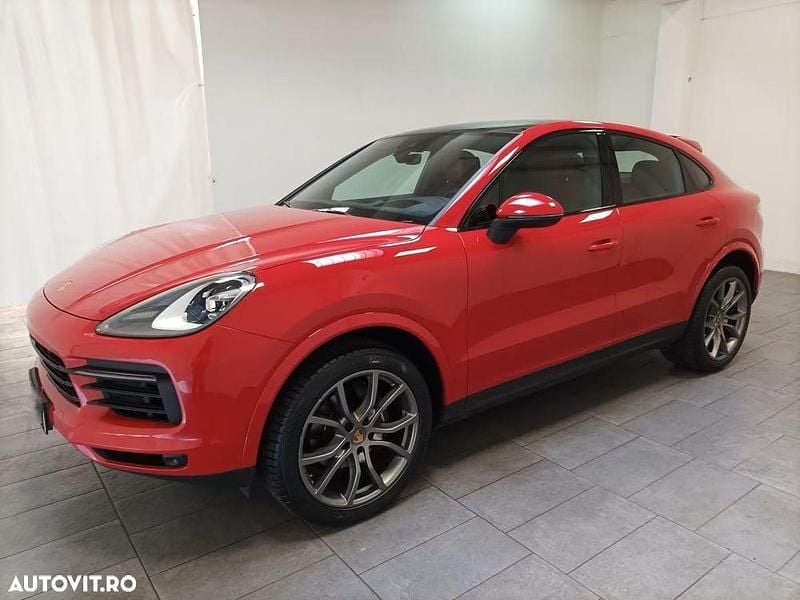 Culoarerosu Utilizat 2022 Porsche Cayenne SUV | 64.019 EUR (Preț bun) - Imagine 1/4