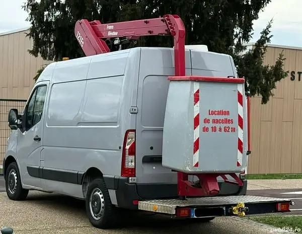 Second-hand Renault Master 160 CP (117 kW) 2019 Van
