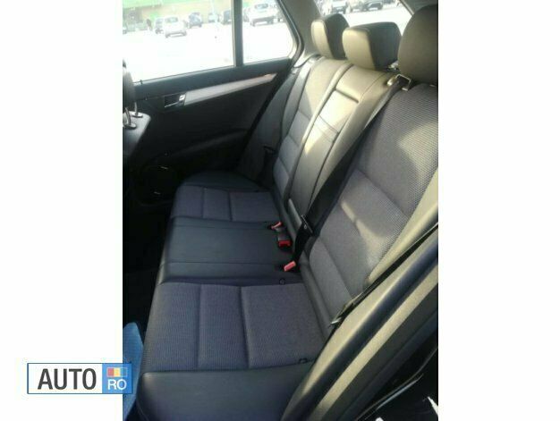 Second-hand Mercedes C220 170 CP (125 kW) 2008 Negru Break