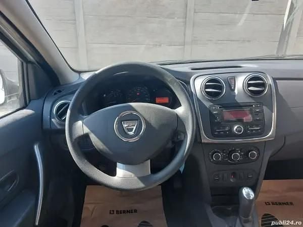 Utilizat 2014 Dacia Logan Berlinǎ | 3.550 EUR (Preț bun) - Imagine 1/4