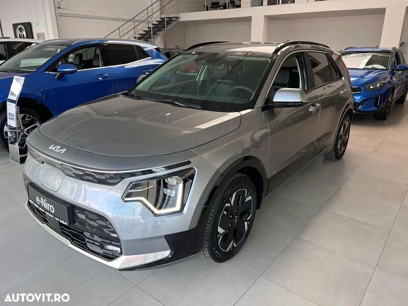 Gri Utilizat 2023 Kia e-Niro Comfort SUV | 41.007 EUR - Imagine 1/4