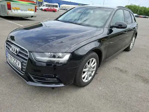 Negru Utilizat 2014 Audi A4 Break | 7.850 EUR (Preț OK) - Imagine 1/4