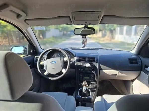 Utilizat 2004 Ford Mondeo Berlinǎ | 4.800 EUR - Imagine 1/4
