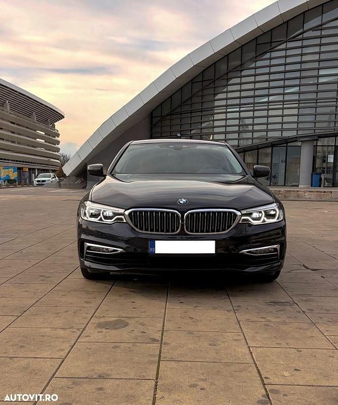 Second-hand BMW 520 Luxury Line 190 CP (139 kW) 2018 Culoarenegru Berlinǎ