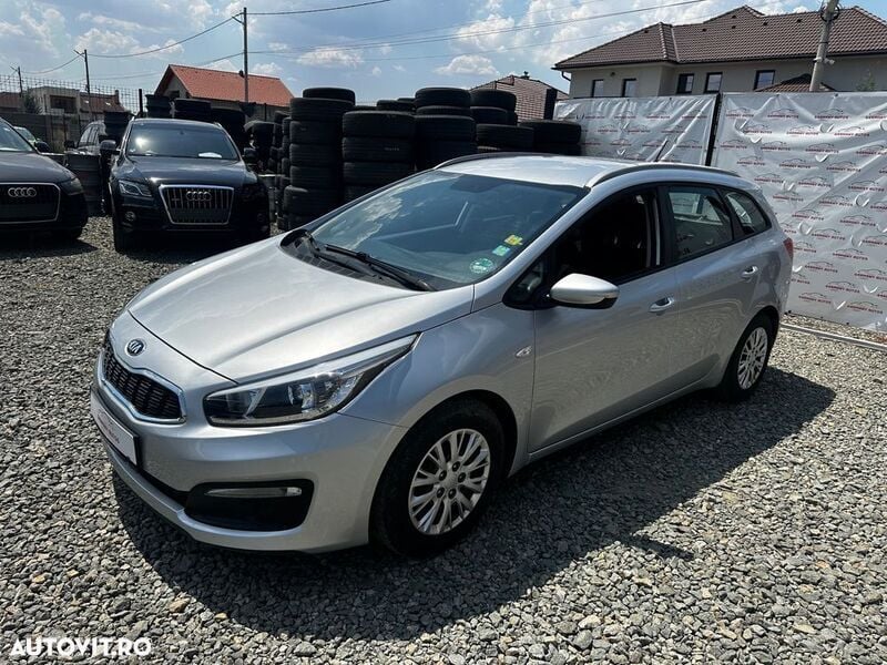 Second-hand Kia Ceed 90 CP (66 kW) 2017 Argint Hatchback