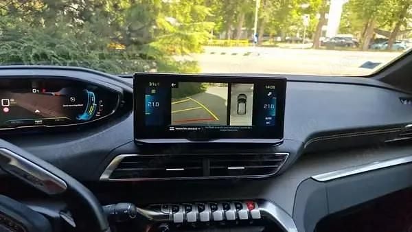 Utilizat 2019 Peugeot 3008 Allure Monovolum | 13.300 EUR (Preț bun) - Imagine 1/3