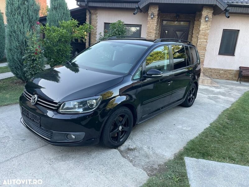 Negru Utilizat 2012 VW Touran Monovolum | 6.499 EUR (Preț OK) - Imagine 1/4