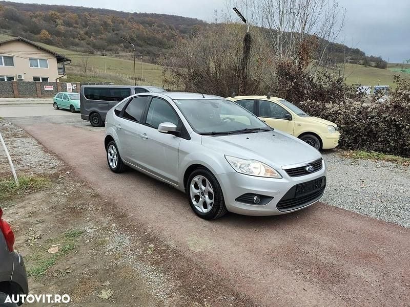 Culoaregri Second-hand 2010 Ford Focus | 2.200 EUR (Preț OK) - Imagine 1/4