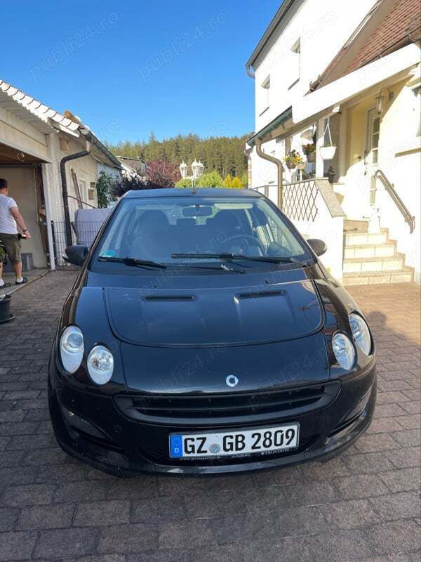 Utilizat 2005 Smart ForFour Hatchback | 2.550 EUR - Imagine 1/3