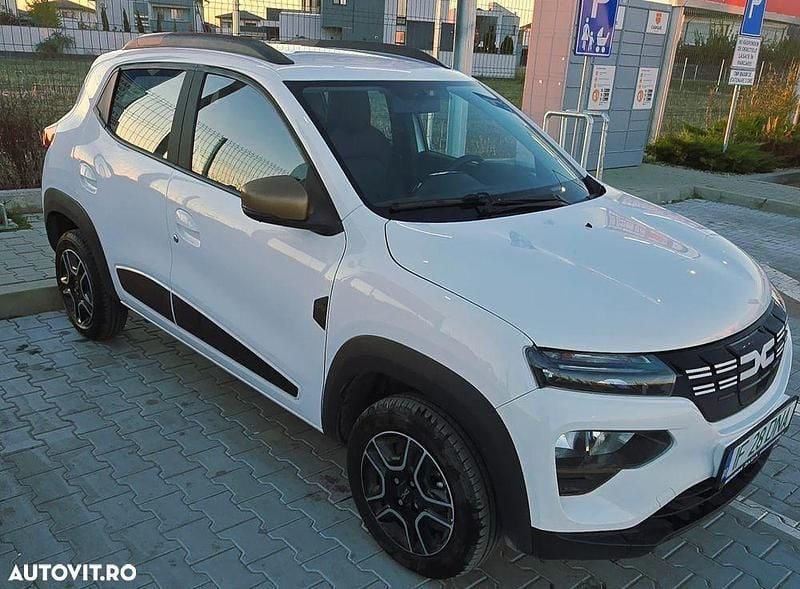 Culoarealb Utilizat 2023 Dacia Spring Extreme Hatchback | 11.500 EUR (Preț OK) - Imagine 1/4