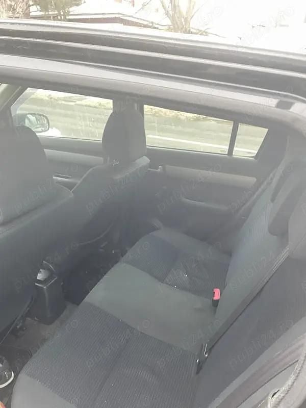 Second-hand Suzuki Swift 75 CP (55 kW) 2008 Negru Hatchback