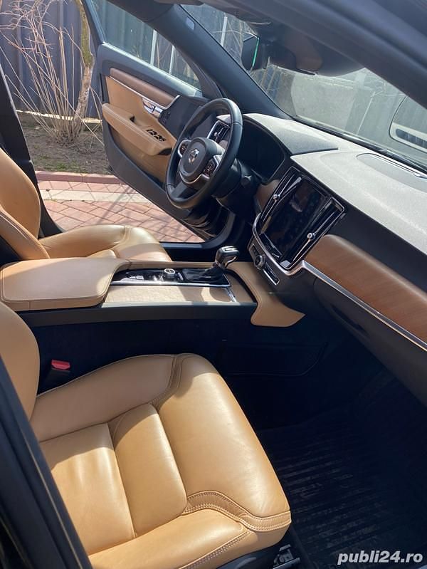 Second-hand Volvo S90 Inscription 240 CP (176 kW) 2017 Negru Berlinǎ