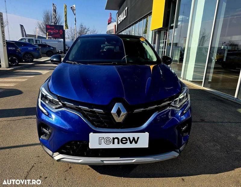 Second-hand Renault Captur Engineered 160 CP (117 kW) 2022 Culoarealbastru SUV