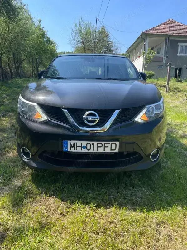 Utilizat 2015 Nissan Qashqai SUV | 10.200 EUR (Preț OK) - Imagine 1/4