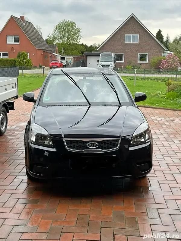 Second-hand Kia Rio 100 CP (73 kW) 2010 Hatchback