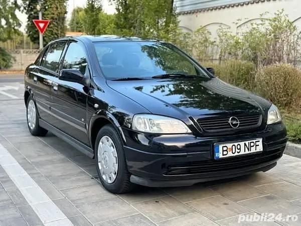 Utilizat 2009 Opel Astra Hatchback | 2.000 EUR (Preț OK) - Imagine 1/4