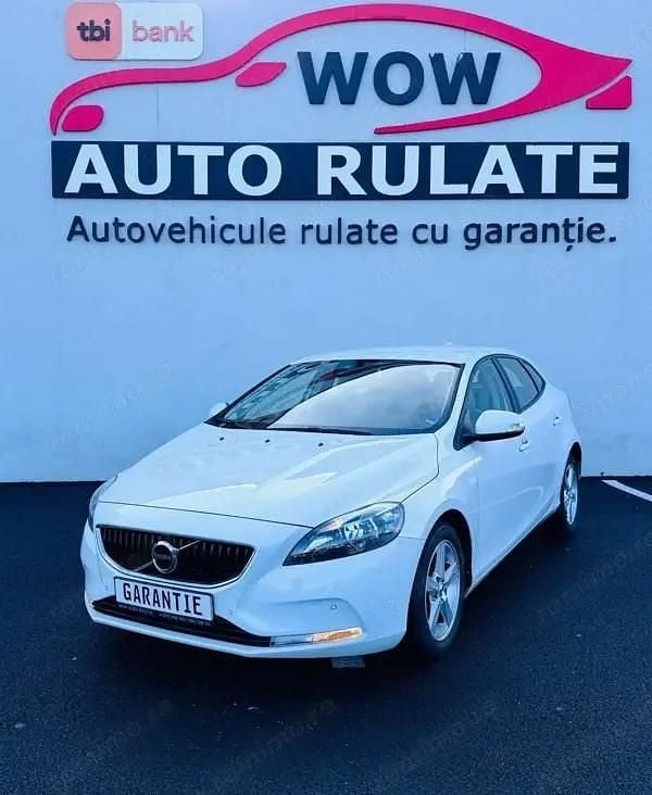 Second-hand 2017 Volvo V40 | 10.690 EUR (Preț OK) - Imagine 1/4