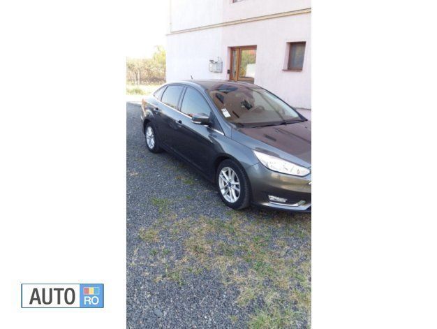 Second-hand Ford Focus 115 CP (84 kW) 2015 Gri Berlinǎ