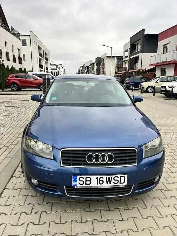 Albastru Utilizat 2003 Audi A3 Hatchback | 1.000 EUR (Preț OK) - Imagine 1/4