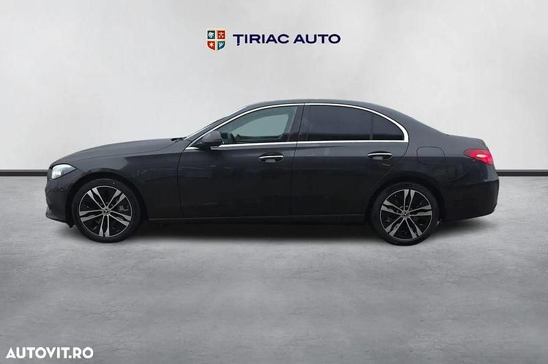 Second-hand Mercedes C300e 313 CP (230 kW) 2025 Culoaregri Berlinǎ