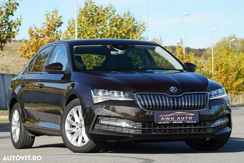 Culoaremaro Utilizat 2020 Skoda Superb Ambition Berlinǎ | 22.500 EUR (Preț OK) - Imagine 1/4