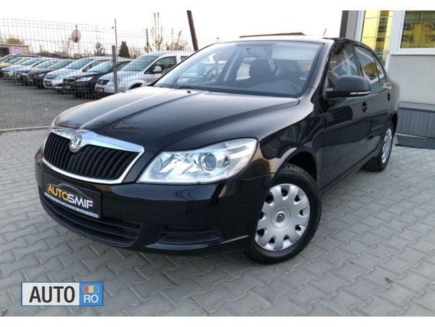 Second-hand 2011 Skoda Octavia | 5.998 EUR (Scump) - Imagine 1/4