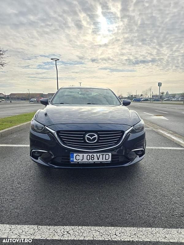Second-hand Mazda 6 150 CP (110 kW) 2015 Culoarealbastru Berlinǎ