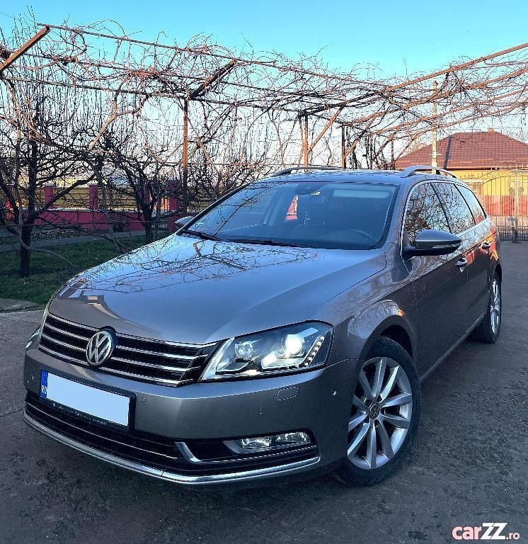 Gri Utilizat 2012 VW Passat Break | 8.450 EUR (Scump) - Imagine 1/4