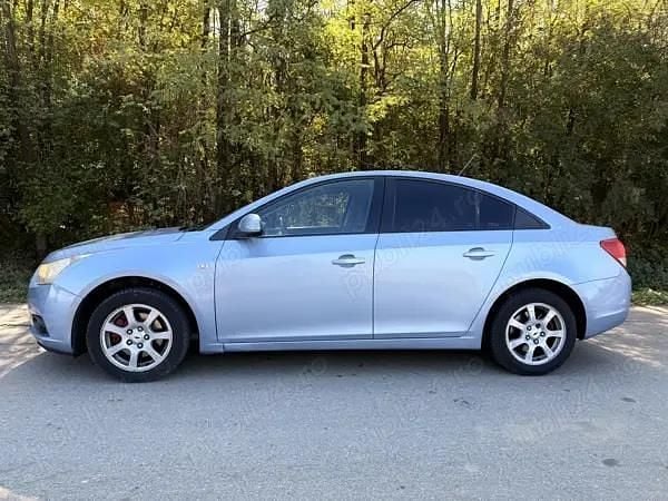 Utilizat 2010 Chevrolet Cruze Berlinǎ | 4.300 EUR (Scump) - Imagine 1/4