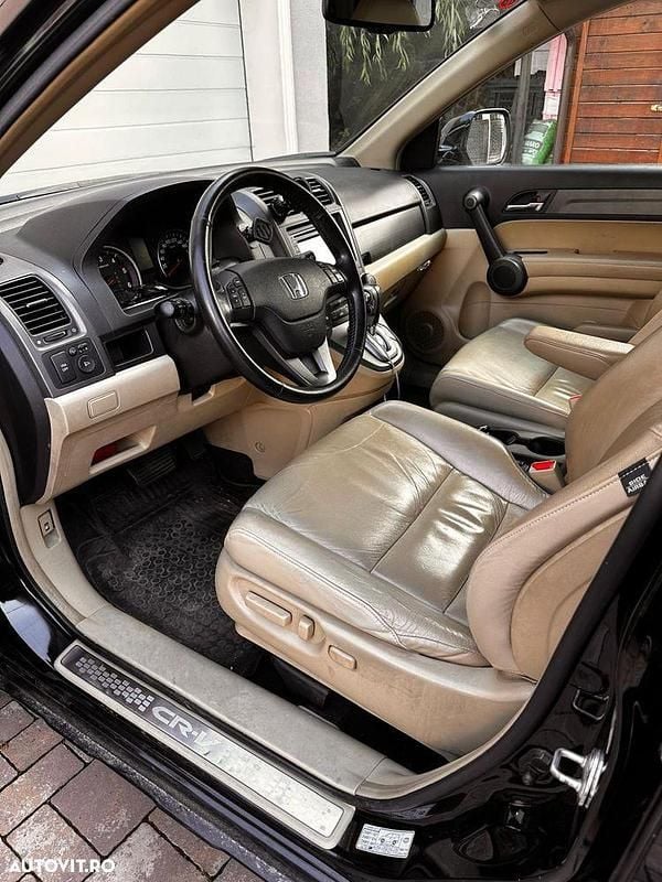 Second-hand Honda CR-V 150 CP (110 kW) 2012 Culoarenegru SUV