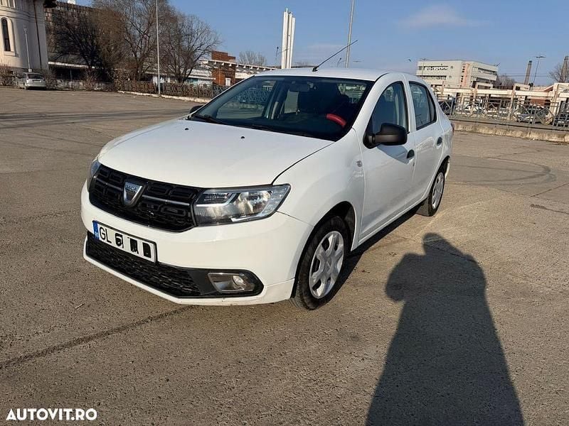 Culoarealb Utilizat 2019 Dacia Logan Ambiance Berlinǎ | 4.500 EUR (Super Preț) - Imagine 1/4