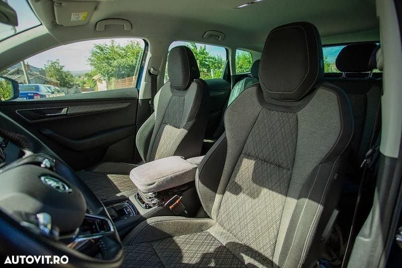 Culoarealbastru Utilizat 2023 Skoda Karoq Style SUV | 32.500 EUR (Scump) - Imagine 1/4