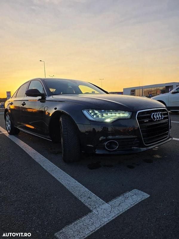 Culoarenegru Utilizat 2012 Audi A6 S-Line Berlinǎ | 11.499 EUR (Preț OK) - Imagine 1/4