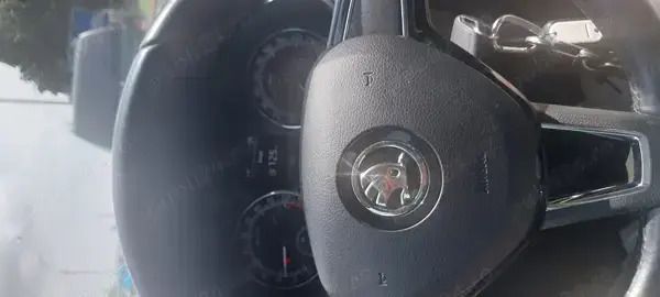 Utilizat 2019 Skoda Octavia Berlinǎ | 8.450 EUR (Super Preț) - Imagine 1/4