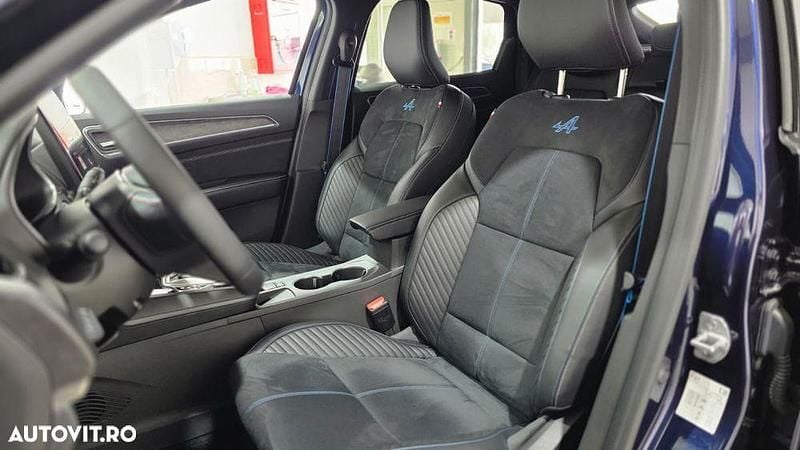 Nouă Renault Arkana Esprit Alpine 145 CP (106 kW) 2025 Culoarealbastru SUV