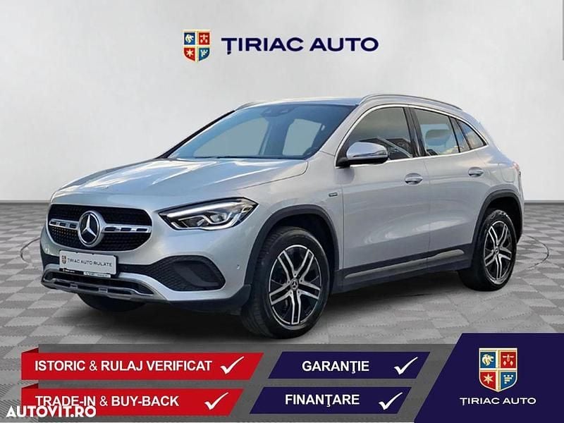 Culoareargint Utilizat 2021 Mercedes GLA250 Progressive SUV | 30.990 EUR (Preț OK) - Imagine 1/4