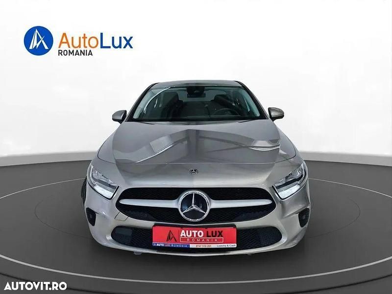 Second-hand Mercedes CLA180 116 CP (85 kW) 2019 Culoareargint Berlinǎ