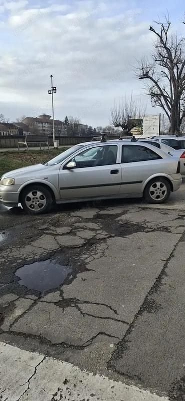 Second-hand Opel Astra 125 CP (91 kW) 2002 Hatchback