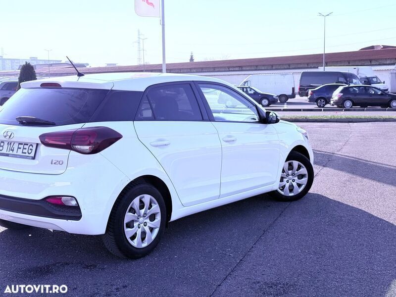 Second-hand Hyundai i20 84 CP (61 kW) 2020 Alb Hatchback