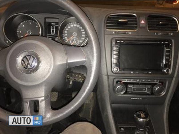 Second-hand VW Golf VI 107 CP (78 kW) 2011 Gri Hatchback