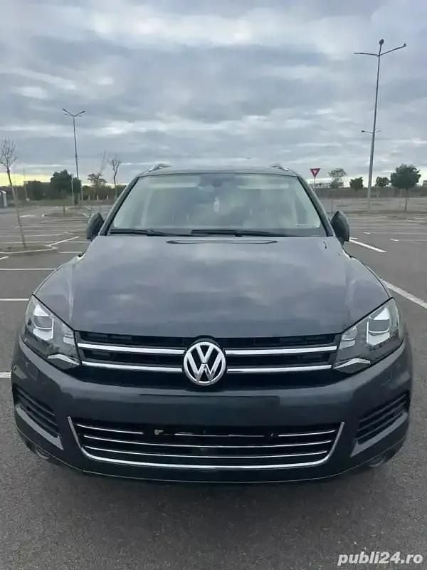 Second-hand VW Touareg 245 CP (180 kW) 2012 Gri SUV