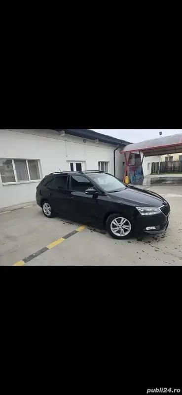 Negru Utilizat 2019 Skoda Fabia Break | 8.300 EUR (Preț OK) - Imagine 1/4