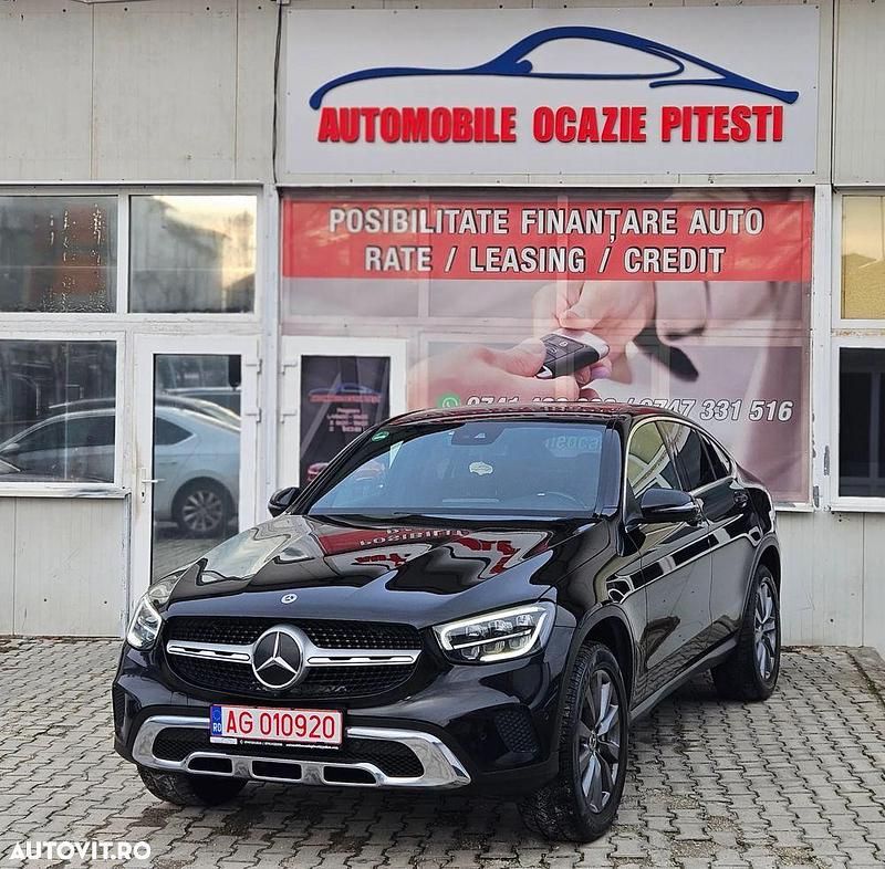 Second-hand Mercedes GLC300 306 CP (225 kW) 2023 Culoarenegru Coupe
